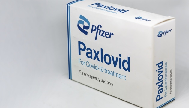 Керівник Pfizer переконаний в ефективності COVID-пігулок від нового штаму Omicron