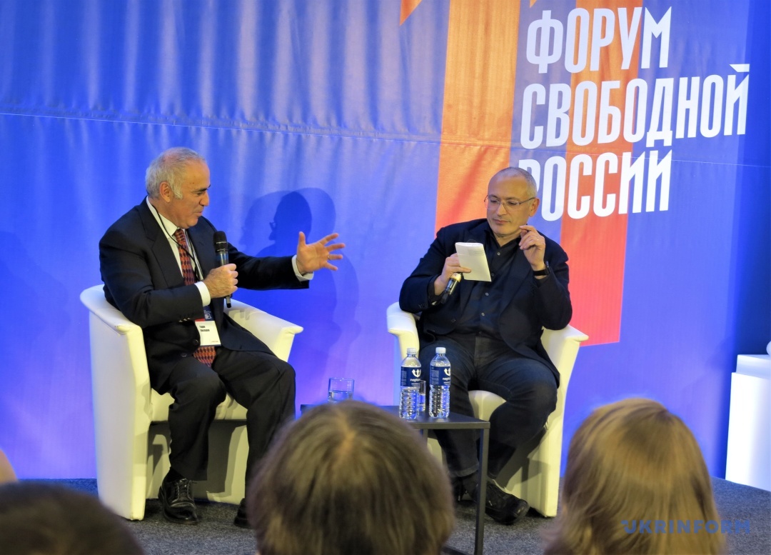 Гарри Каспаров с Михаилом Ходорковским