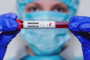 Перебіг COVID-штаму «Омікрон» в Україні став агресивнішим — лікарі