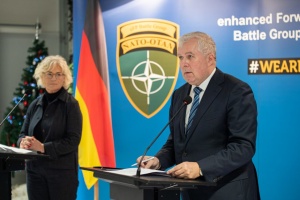 Глава минобороны Литвы назвал три причины для поддержки Украины