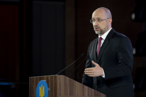 Уряд очікує на перегляд програми з МВФ у лютому – Шмигаль