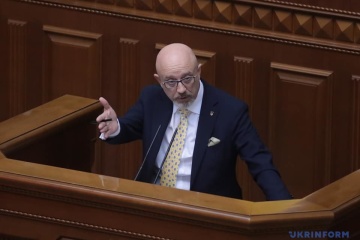 Reznikov: Si Rusia reconoce "LNR" y "DNR", renunciará así a los Acuerdos de Minsk
