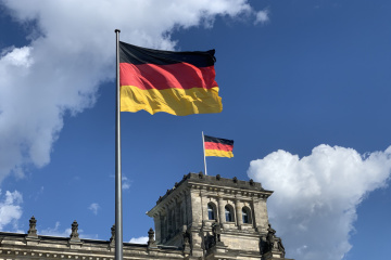 Germany urges China to start talking to Kyiv