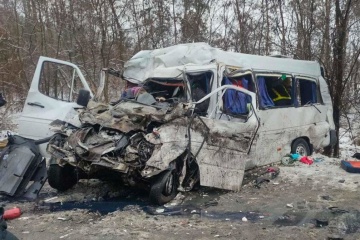 Ukraine : un accident de la route dans la région de Tchernyhiv a fait 13 morts et 6 blessés