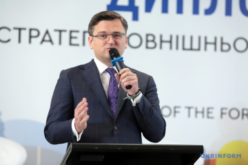 クレーバ外相、２０２１年のウクライナ外務省の活動成果トップ１０を発表