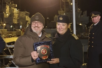 Reznikov visits Swedish Navy base