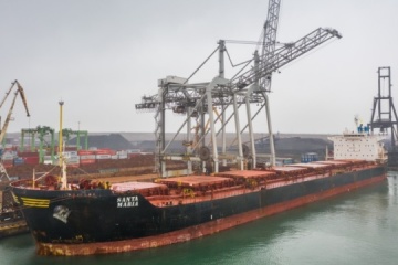 Two more ships carrying coal arrive in Ukraine from U.S., Columbia