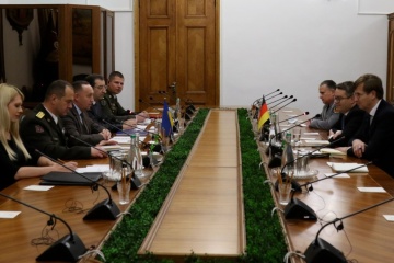 El ministro de Defensa de Ucrania se reúne con congresistas estadounidenses