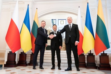 Leaders of Ukraine, Poland, Lithuania meet in Carpathians