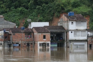 Kuleba expresses condolences to Brazil over devastating floods