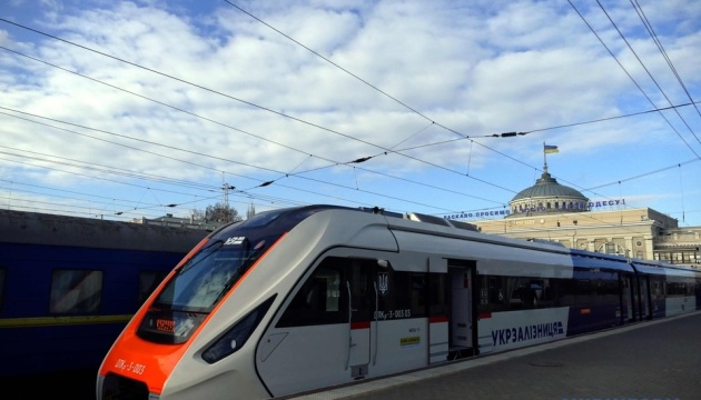 «Дунайський експрес» прискорить перевезення пасажирів із 2 грудня
