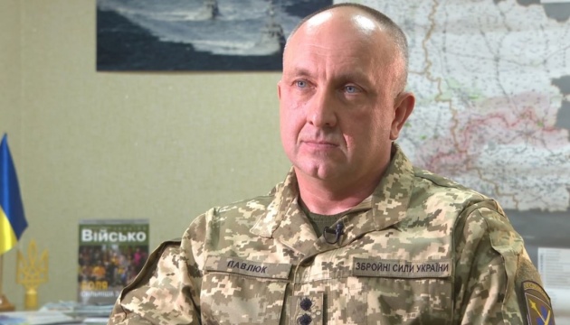 Збройні сили уже вісім років тримають мир в Україні, вистоять і нині - командувач ОС
