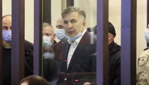 Зеленский хочет, чтобы украинские врачи посетили Саакашвили