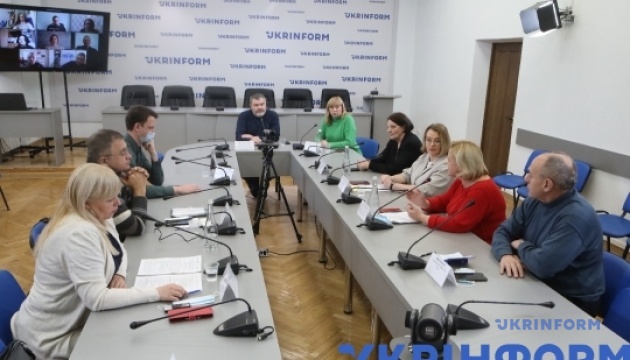 Підсумкова дискусія про візит журналістської спільноти до громад на сході України