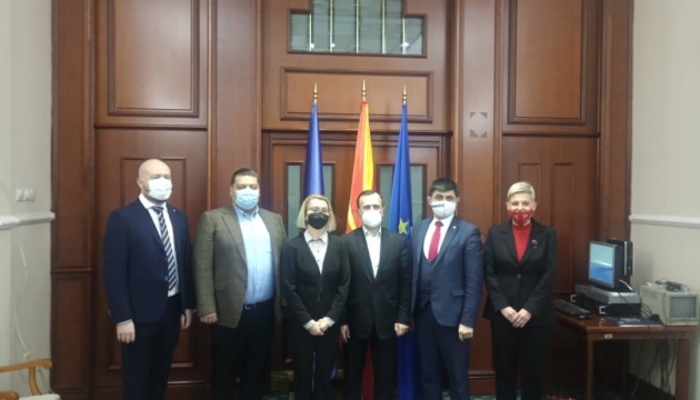 У Північній Македонії делегація зі Львівщини зустрілася з українською громадою