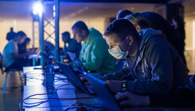 Erste Trainings für Cybersicherheit Grid NetWars finden in der Ukraine statt