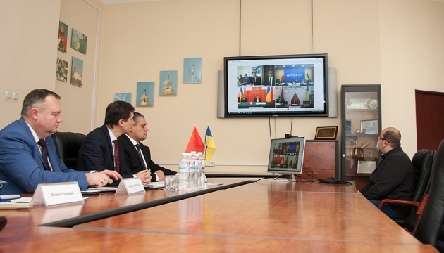China an Vertiefung der Zusammenarbeit mit der Ukraine in Raumfahrt interessiert