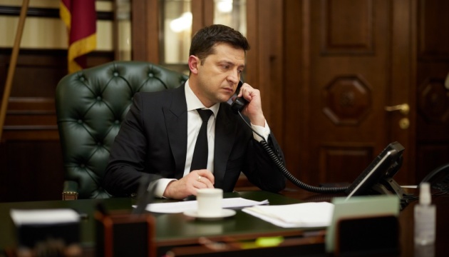 Президент вважає найбільшим ризиком для України дестабілізацію всередині
