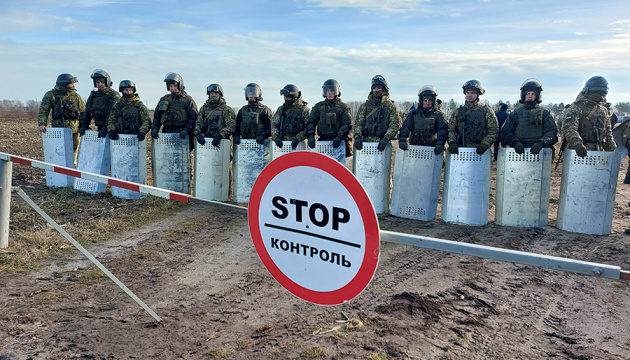 Біля кордону з Білоруссю силовики тренувались стримувати «нелегалів»