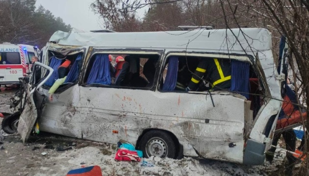 Прокурор назвав імовірну причину автотрощі на Чернігівщині