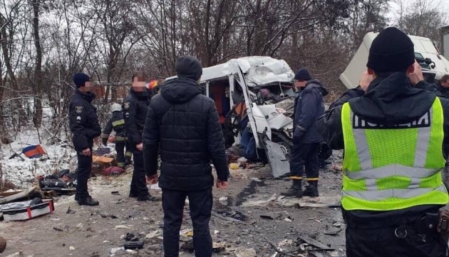 Смертельное ДТП в Черниговской области: водителю грузовика сообщили о подозрении