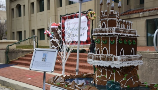 Ukrainian Swallow's Nest castle wins Gingerbread Diplomacy contest