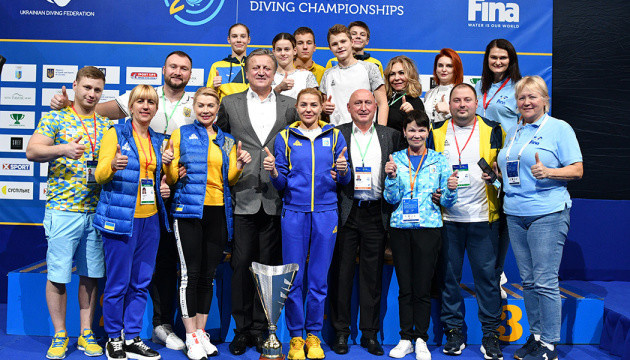 Збірна України зі стрибків у воду стала найкращою у медальному заліку юніорського чемпіонату світу