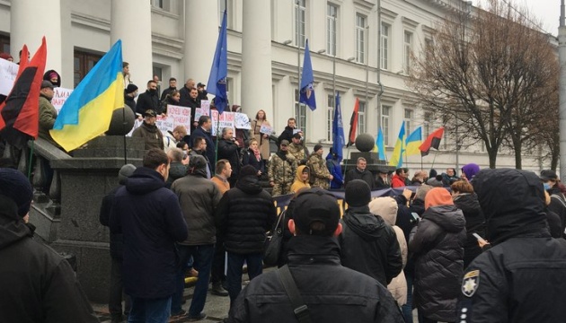 «Мамай, хто твій брат?»: у Полтаві від мера вимагали вибачень за слова про війну з Росією