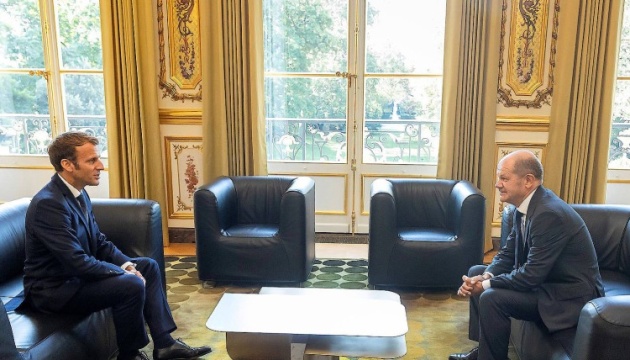 Scholz und Macron sprechen sich für weitere Zusammenarbeit in Normandie-Format aus