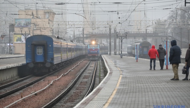 З України до аеропорту в румунському місті Ясси можна доїхати потягами