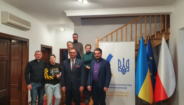 Митрополит ПЦУ обговорив у Кракові потреби української громади