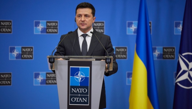 Zelensky: Las acciones de los socios de la OTAN y la UE ayudarán a prevenir el