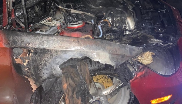 На Херсонщині підпалили автомобіль депутатки Новокаховської міськради