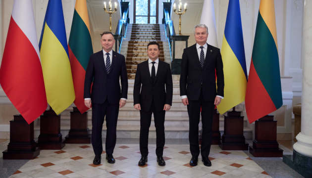 Лідери Люблінського трикутника закликають світ посилити санкції проти РФ