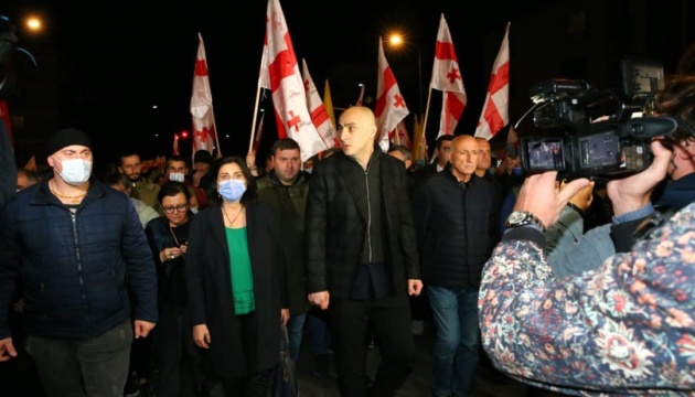 В Грузии сторонники Саакашвили объявили бессрочную голодовку