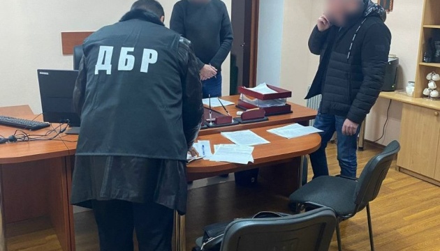 Збитки на понад 59 мільйонів: на Дніпропетровщині підозрюють двох митників
