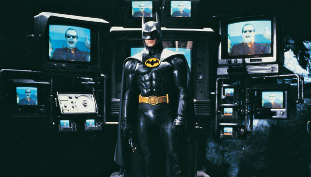 Майкл Кітон зіграє Бетмена у фільмі «Бетдівчина» - ЗМІ