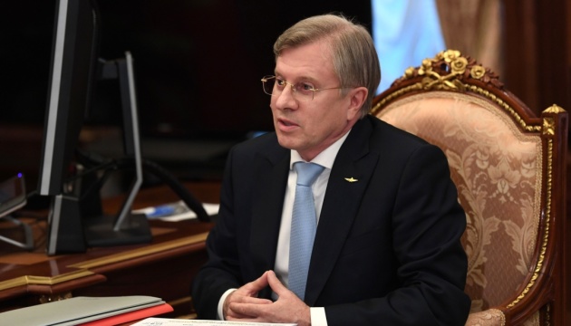 Російському міністру повідомили про підозру за організацію польотів в окупований Крим