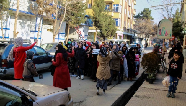 В Афганістані жінки вийшли на акцію проти дій режиму Талібан