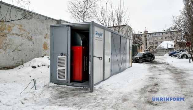 У Запоріжжі в найбільшому COVID-госпіталі регіону встановлюють кисневу станцію