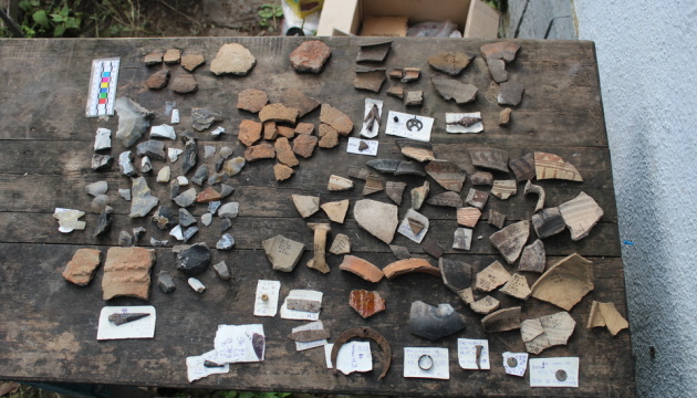 Музею у Чернівцях археологи передали понад 500 знахідок