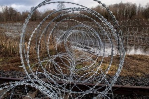 Польща будує «стіну» на кордоні з Білоруссю одночасно у чотирьох місцях