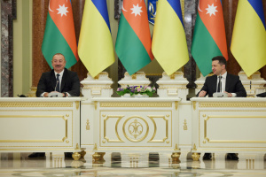 Commerce, terre, énergie : l'Ukraine et l'Azerbaïdjan ont signé des documents bilatéraux