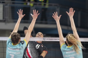 Волейболистки «Прометея» уступили польскому «Девелопресу» в Лиге чемпионов ЕКВ