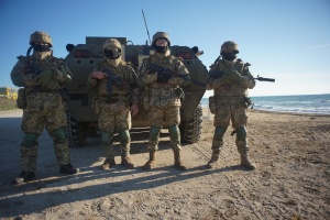  Возле Одессы военные на учениях «прикрывали» морское побережье