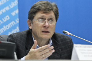 Фесенко считает новой тенденцией санкции США против граждан, создающих проблемы для Украины