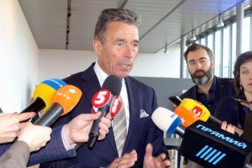 Rasmussen: Prometimos a Ucrania un asiento en la mesa de la OTAN y ha llegado el momento