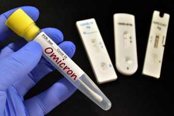 173 casos de la variante Ómicron confirmados por laboratorio en 17 regiones de Ucrania 