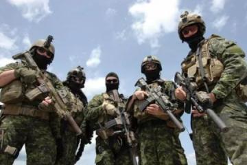 カナダ特殊部隊、ウクライナに滞在
