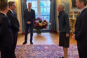 Kuleba asiste a una audiencia de la Reina de Dinamarca 